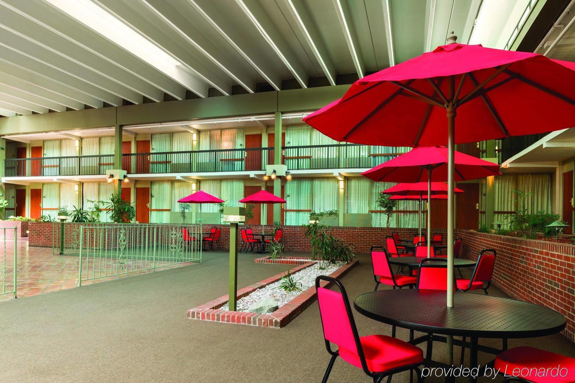 Ramada By Wyndham Indiana Hotel Exterior photo